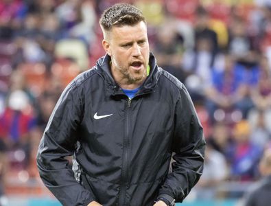 S-a aflat adevăratul motiv pentru care Mihai Pintilii a demisionat de la FCSB: „Asta mi-a zis”