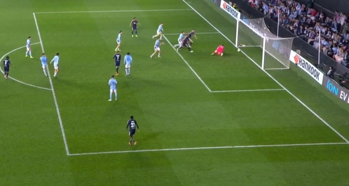 Gafa lui Ionuț Radu din Celta Vigo - Lyon