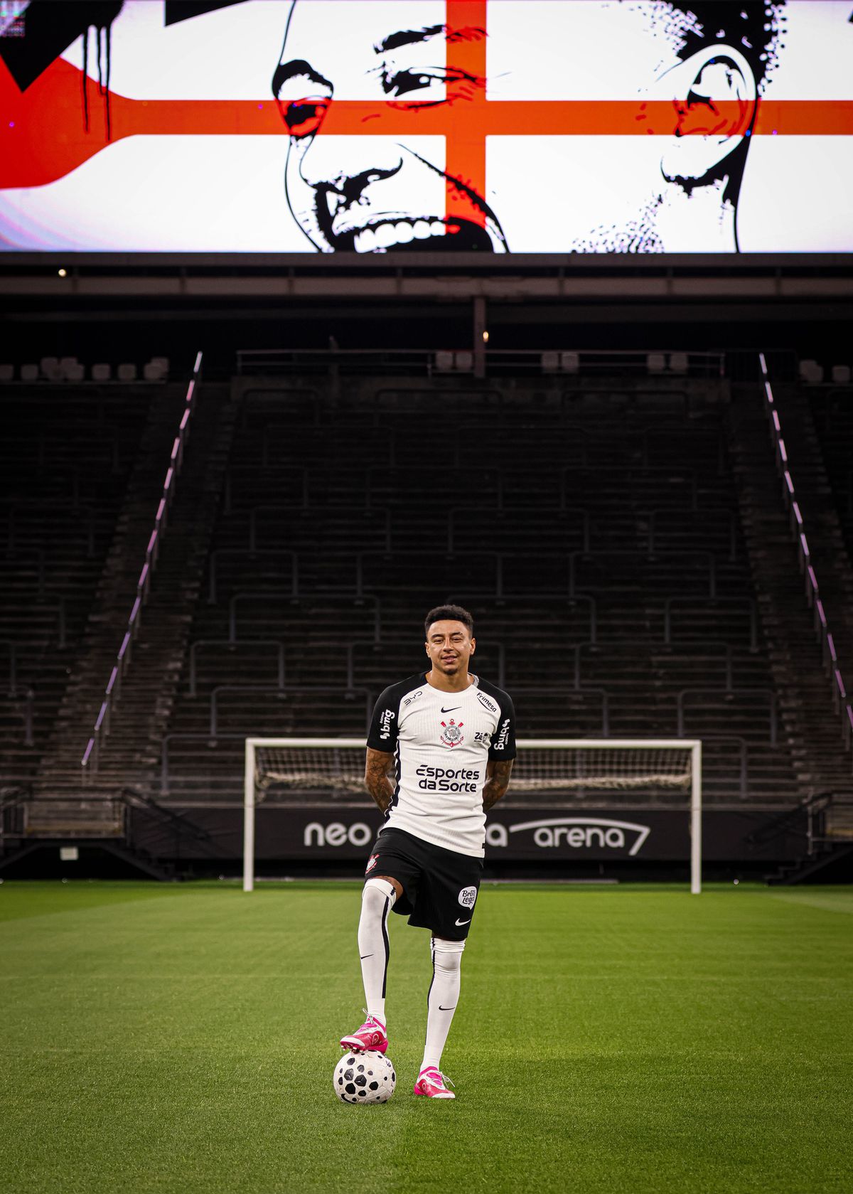 Jesse Lingard, plimbare cu bicicleta în favelele din Sao Paulo