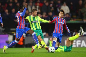 Ultimele patru partide din manșa tur a „optimilor” Conference League » Răzvan Marin și Bogdan Racovițan, în prim-plan