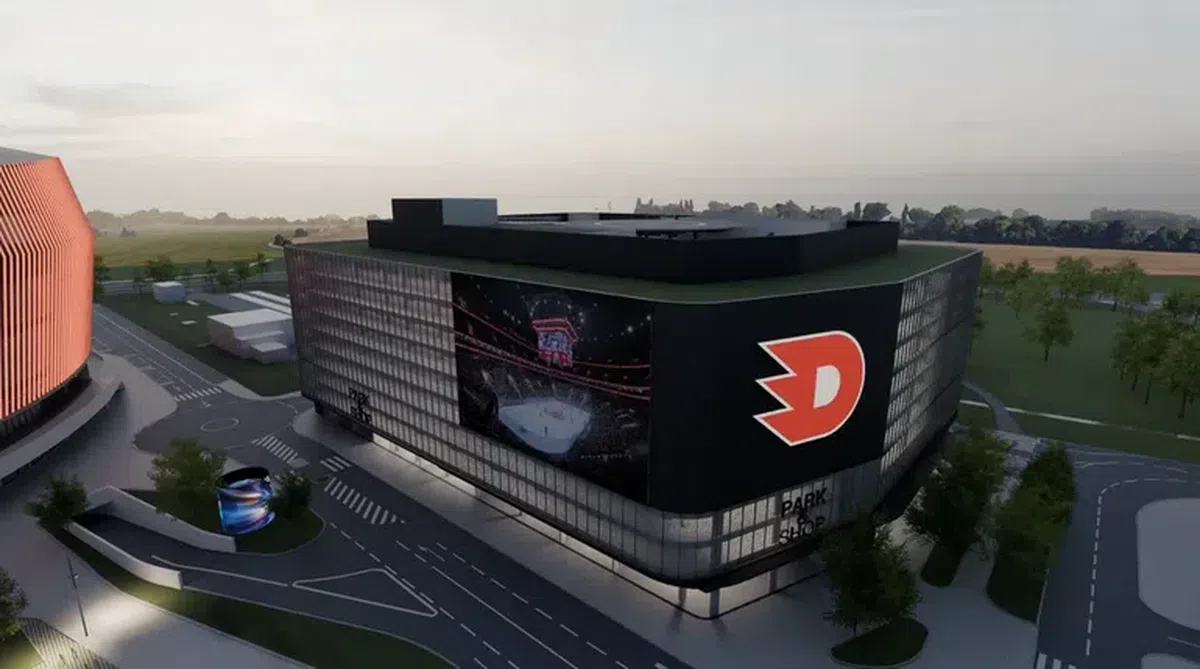 Sală de 400 de milioane de euro într-un oraș de 90.000 de locuitori, ridicată pe o fostă groapă de gunoi!