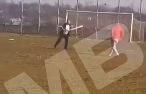 Scene absolut sălbatice pe un teren de fotbal din România: „Dă-i bă! Nu-l lăsa!”