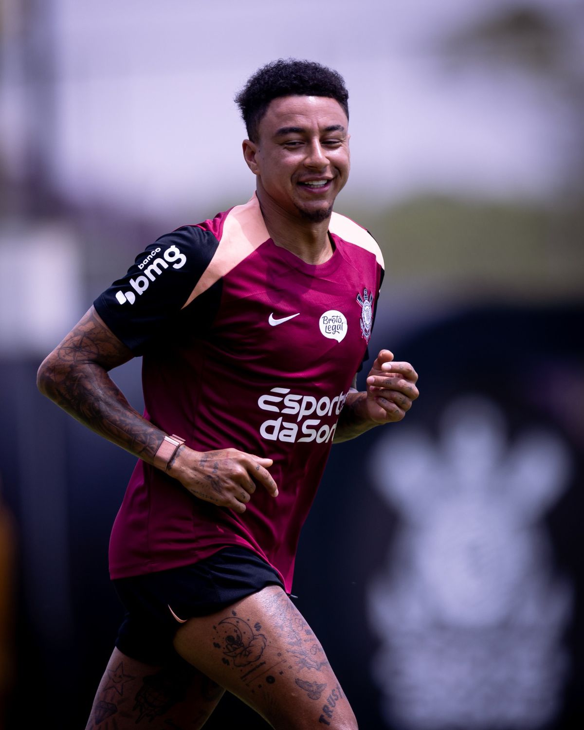 Jesse Lingard, plimbare cu bicicleta în favelele din Sao Paulo