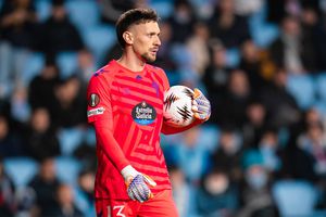 Astăzi se joacă turul „optimilor” de finală din Europa League » Ionuț Radu, duel tare cu Lyon