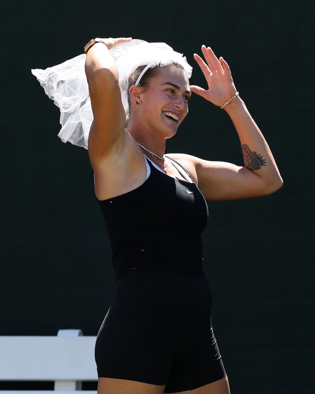 Aryna Sabalenka a apărut cu voal de mireasă la Indian Wells // foto: Instagram