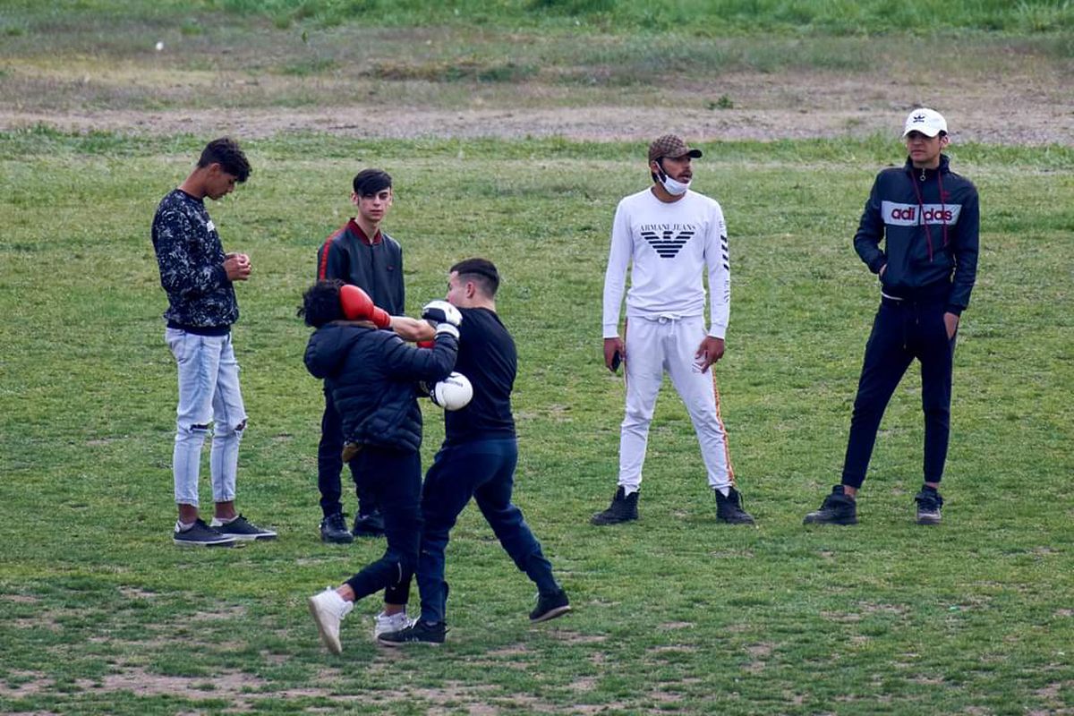 GALERIE FOTO La mare, la soare, cu mască, fără mască » Fotoreportaj GSP: am fost să vedem cum arată un weekend senin pe Litoral în „era COVID-19”