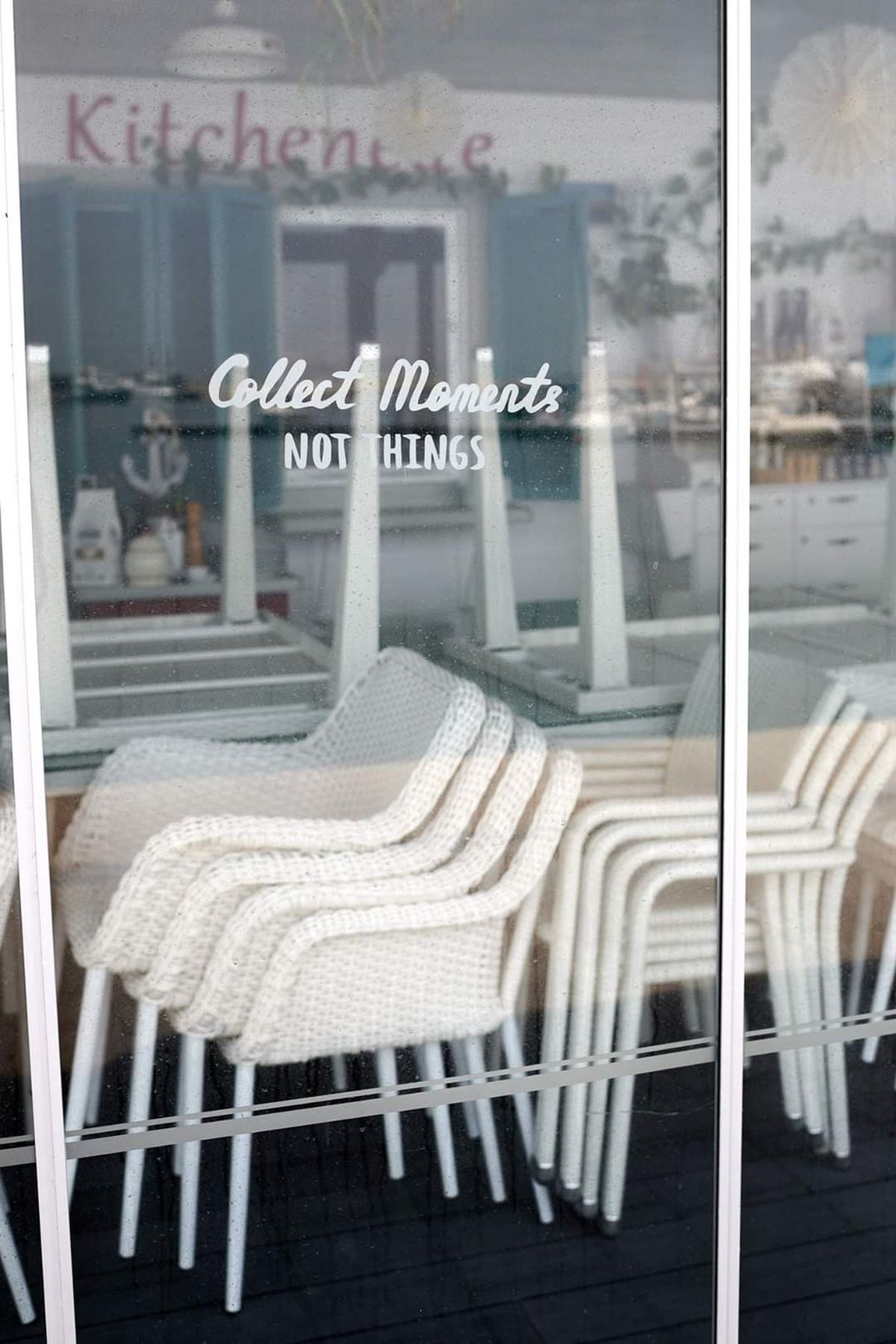 GALERIE FOTO La mare, la soare, cu mască, fără mască » Fotoreportaj GSP: am fost să vedem cum arată un weekend senin pe Litoral în „era COVID-19”