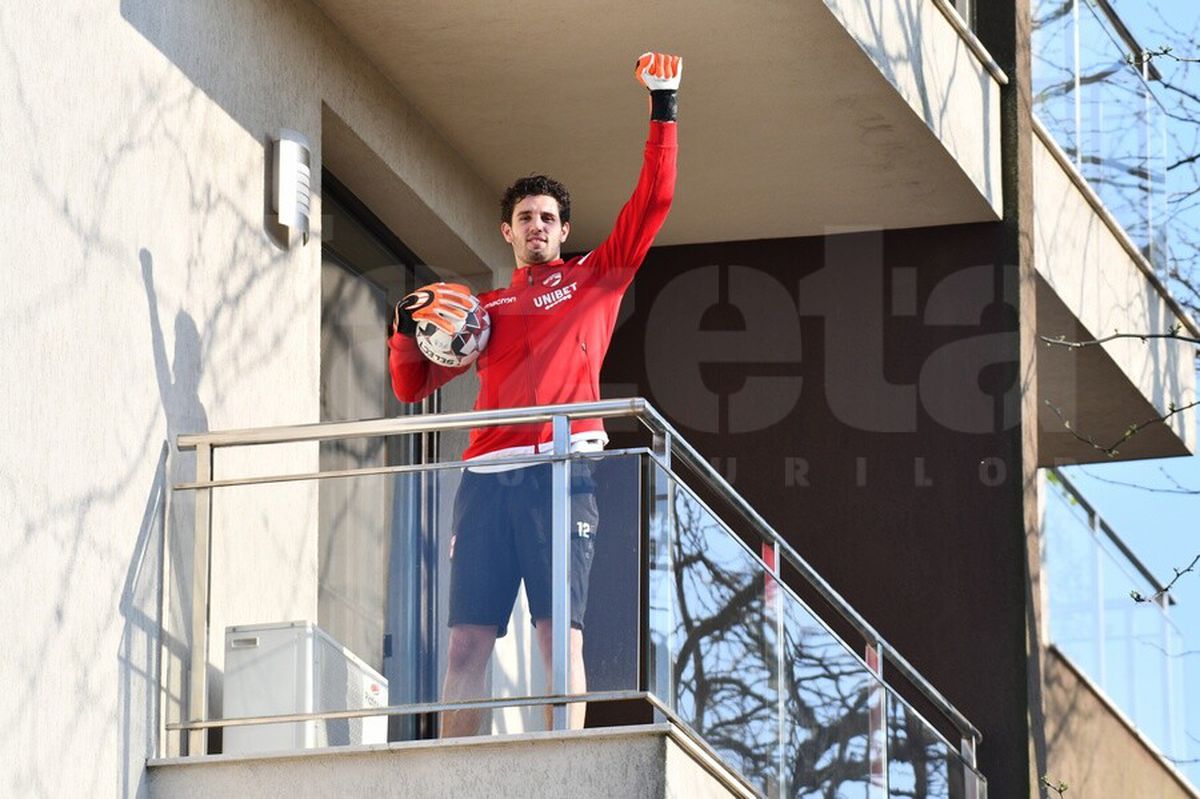 DOR DE SPORT » Ediție specială a Gazetei de azi: ziar cu 12 coperte! Sportivii s-au lăsat fotografiați în casele lor, gata echipați de competiții