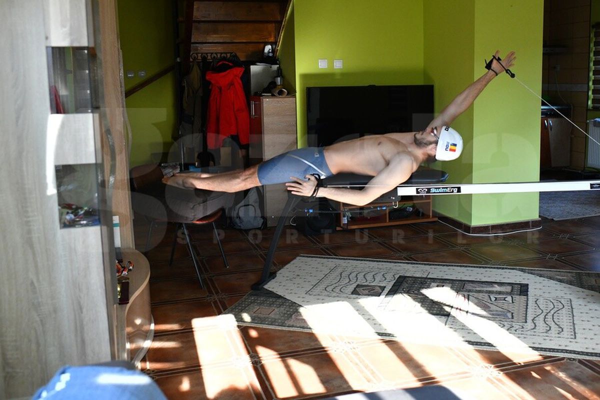 DOR DE SPORT » Ediție specială a Gazetei de azi: ziar cu 12 coperte! Sportivii s-au lăsat fotografiați în casele lor, gata echipați de competiții