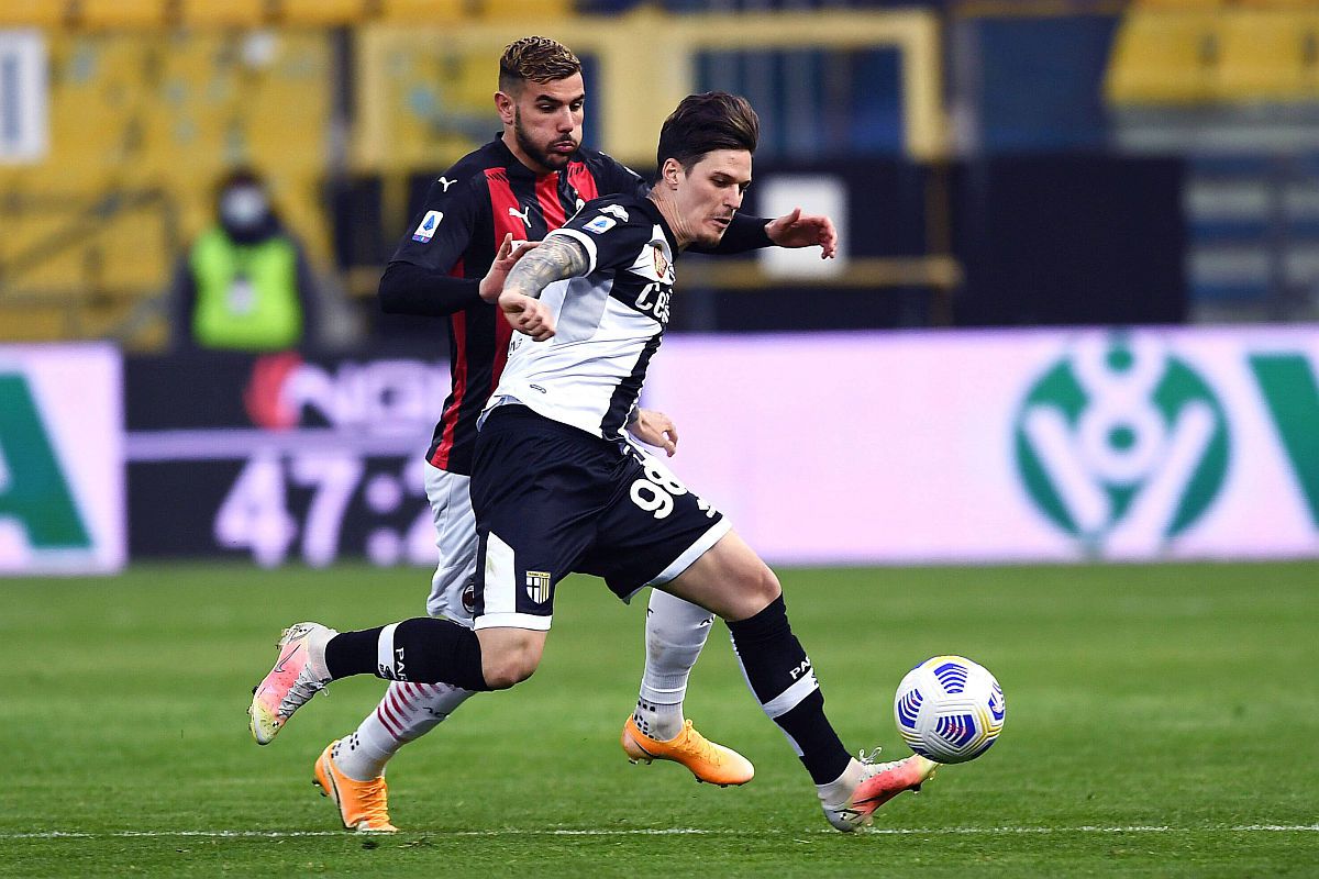 Ce se întâmplă cu Man și Mihăilă dacă Parma retrogradează în Serie B: „Tatonările au început deja”