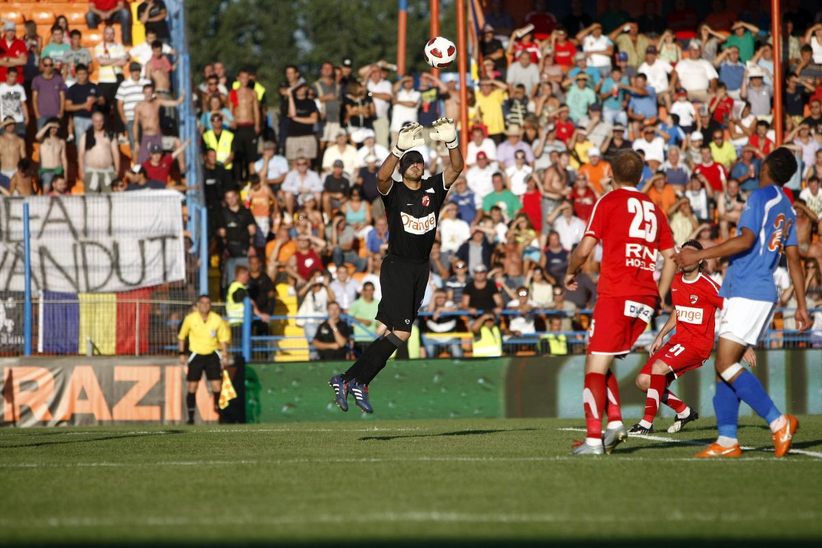 Un fost jucător le ridică moralul „câinilor”: „Dinamo e Dinamo și rămâne în Liga 1! Niciodată nu poate să moară”