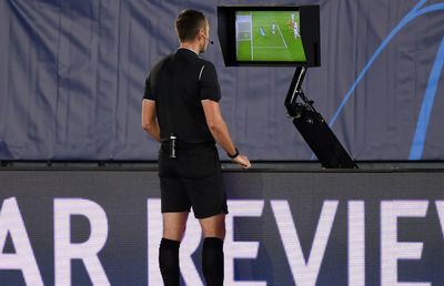 Reacție deplasată a unui patron din Liga 1: „Până când un conducător nu-și taie venele, nu vom avea VAR”