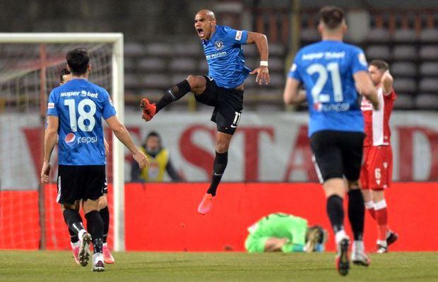 Doi oameni cu greutate laudă Viitorul, în ciuda eșecului cu Gaz Metan: „Poate duce echipa sus fără intervenția lui Hagi”