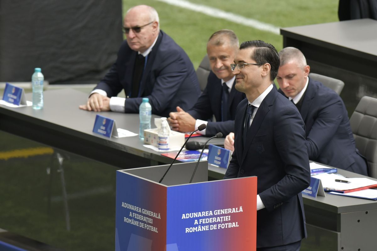 Răzvan Burleanu a marcat cu poarta goală » Ales în unanimitate pentru al 3-lea mandat la FRF: 272 de voturi pentru, zero împotrivă, zero abțineri!