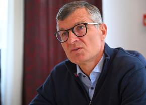 Ioan Ovidiu Sabău știe ce-i lipsește lui Tavi Popescu: „De asta are nevoie pentru a juca la o echipă din Europa” + Ce fotbaliști admiră din Liga 1 și pe cine vede liderul naționalei