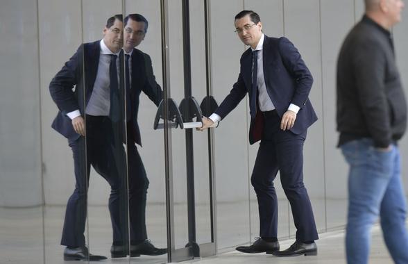 FRF în corzi: două Adunări Generale diferite, în două zile consecutive, sub presiunea acuzelor de funcționare ilegală! » „Vor să calmeze masele”