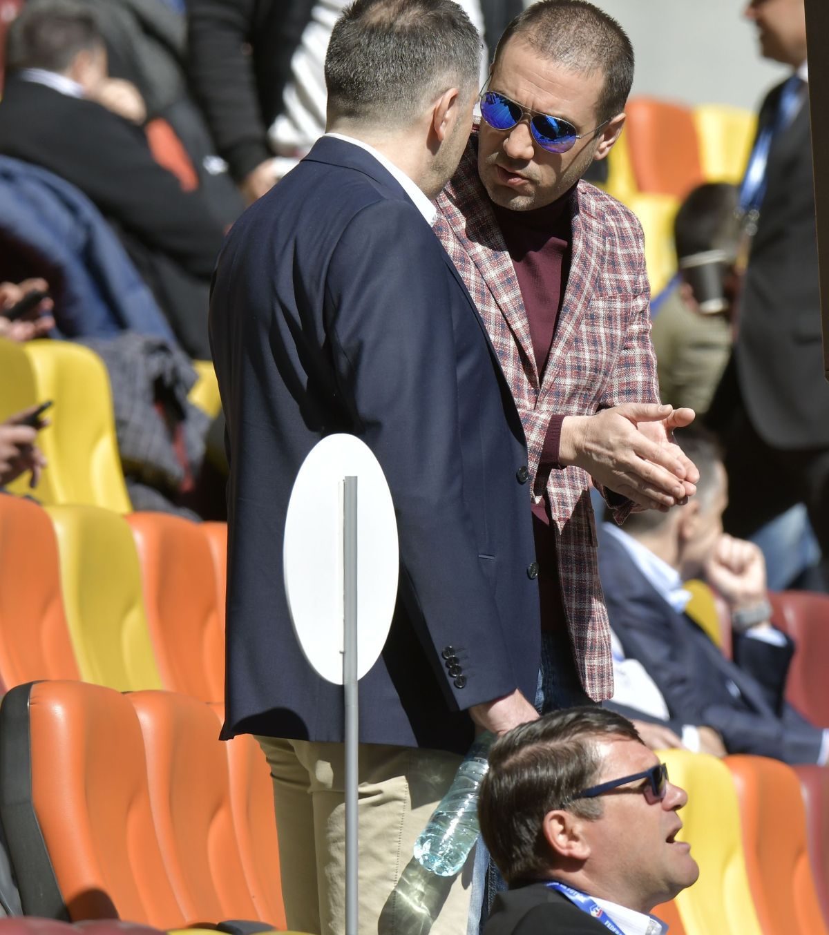 Răzvan Burleanu a marcat cu poarta goală » Ales în unanimitate pentru al 3-lea mandat la FRF: 272 de voturi pentru, zero împotrivă, zero abțineri!