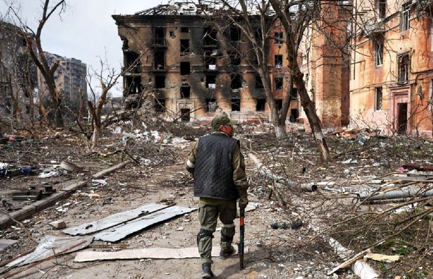 Război în Ucraina, ziua 48 » Zelenski acuză dezastrul produs de ruși în nordul Ucrainei: „Câteva mii de astfel de obiecte sunt eliminate zilnic”