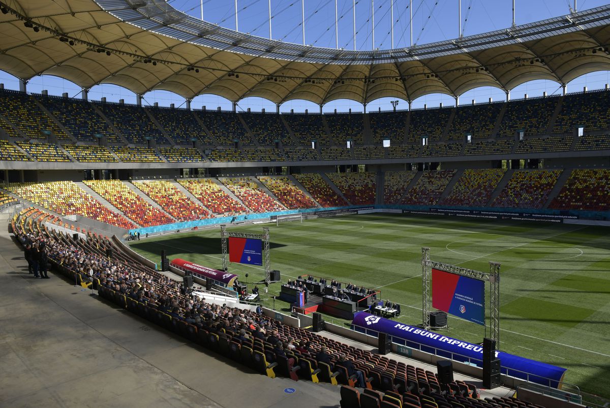 Gigi Becali, atac la Burleanu: „Are mentalitate ca Putin. Spune «Băi proștilor, noi suntem aici niște deștepți, vă punem pumnul în gură și facem ce vrem»”