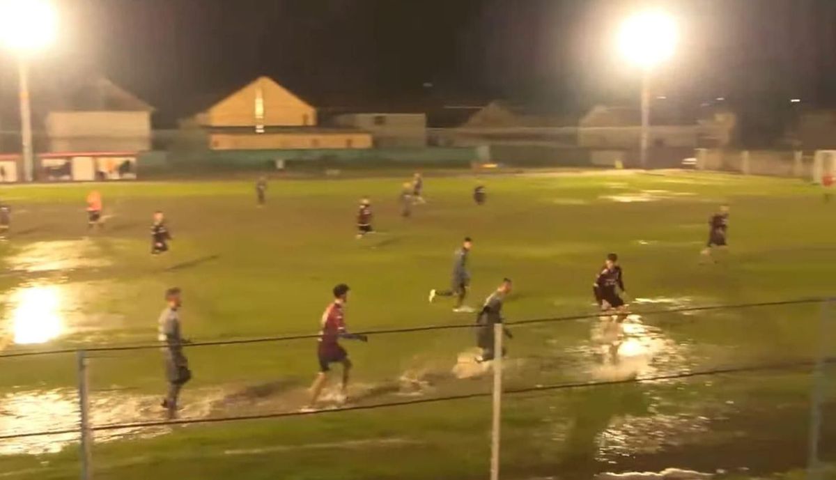 „Se joacă polo?” » Imagini incredibile din semifinalele Cupei României, faza județeană