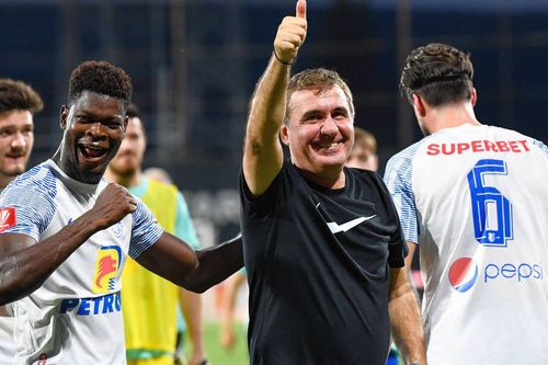 Gică Hagi (58), managerul Farului, a declarat că atacantul Iustin Doicaru (16) va face parte din lotul primei echipe începând cu sezonul viitor.