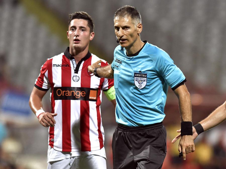 Filip este un client obișnuit al arbitrilor „Bombă” în fotbal: meciul lui Dinamo, anchetat de FRF și de autorități. Steliano Filip, nume principal în dosarul de pariuri suspecte
