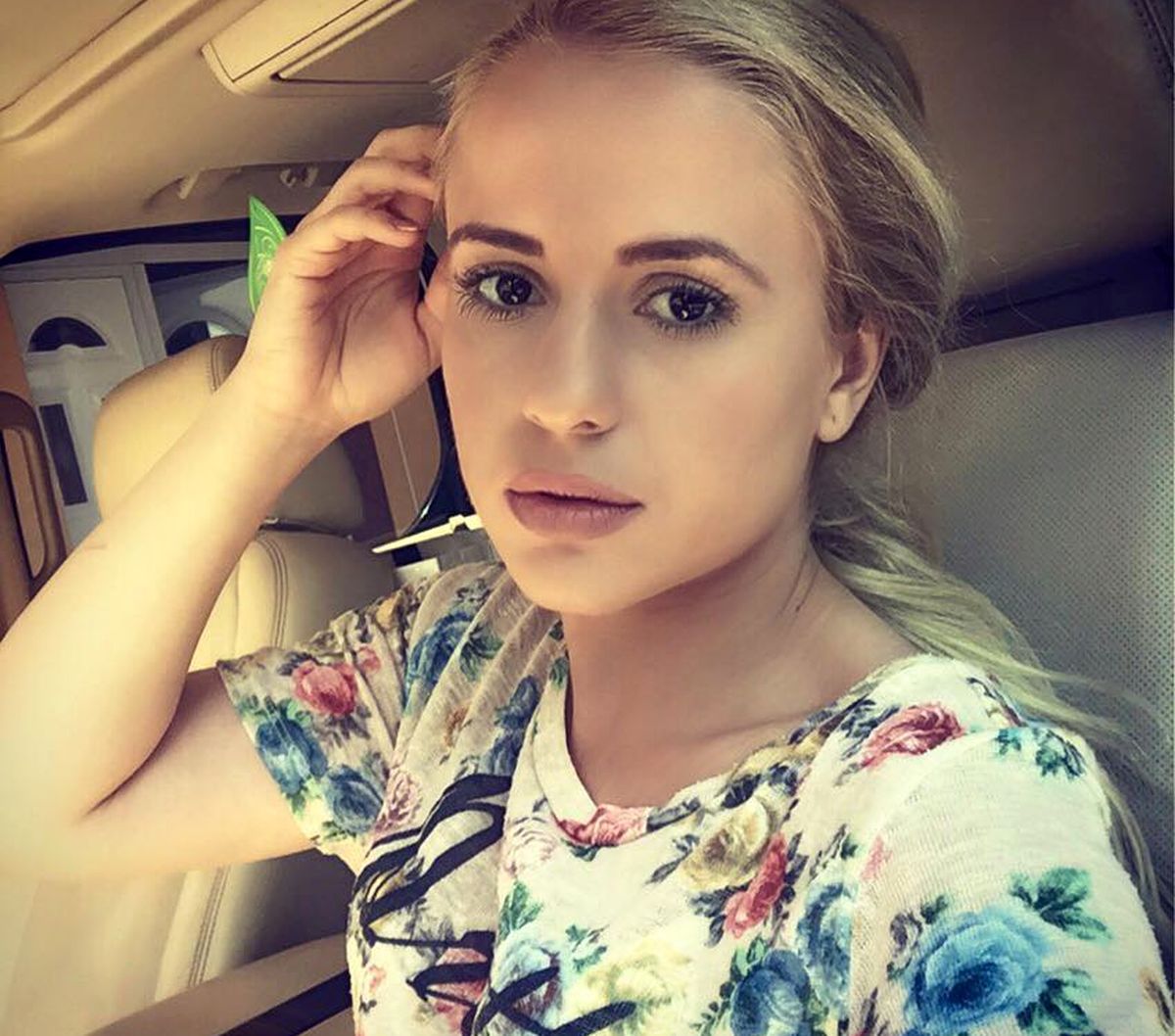 Cu ce se ocupă fiica lui Cornel Penescu, fostul patron de la FC Argeș » Alexandra apare zilnic la TV