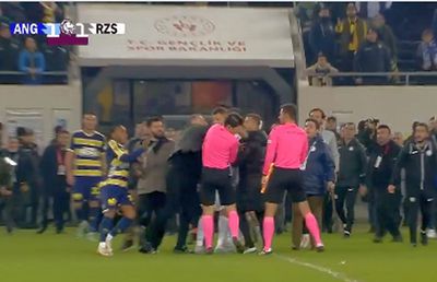 Decizie de impact luată în Turcia » Cine va sta în camera VAR la derby-uri