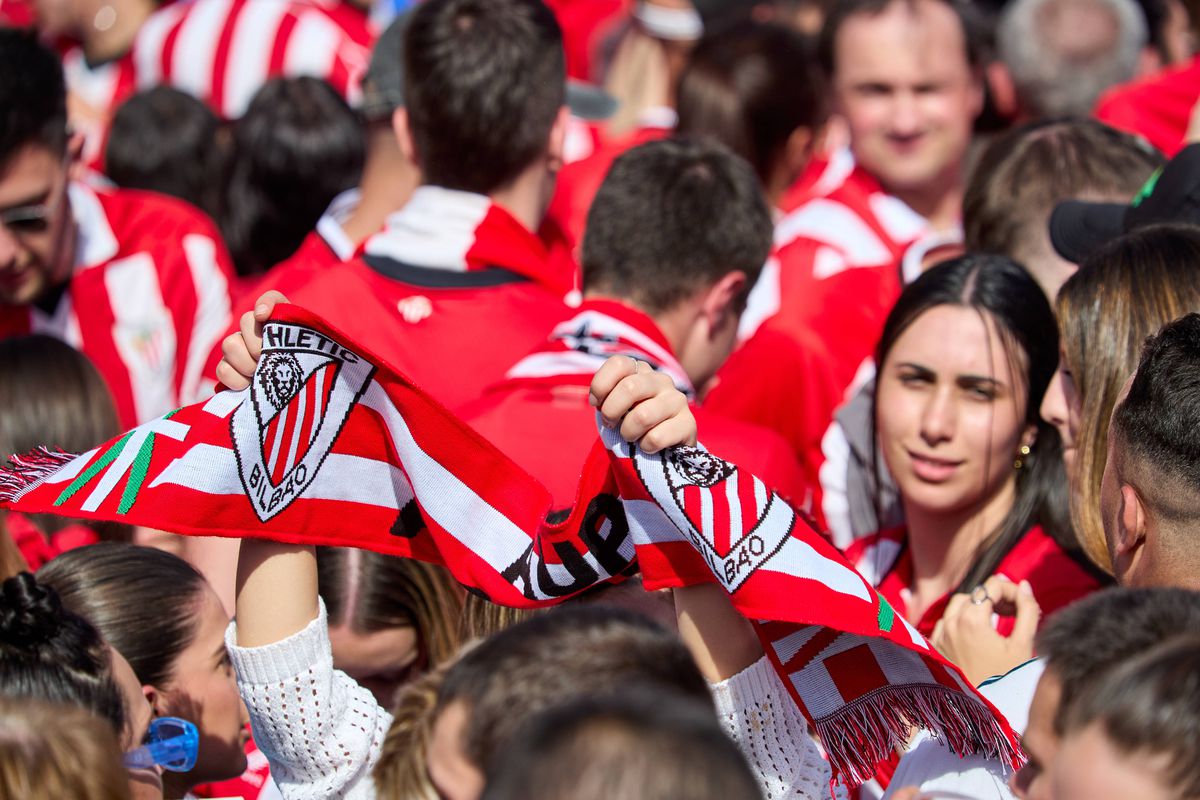 Imagini SENZAȚIONALE din Spania » Un milion de oameni au sărbătorit prima Cupă după 40 de ani