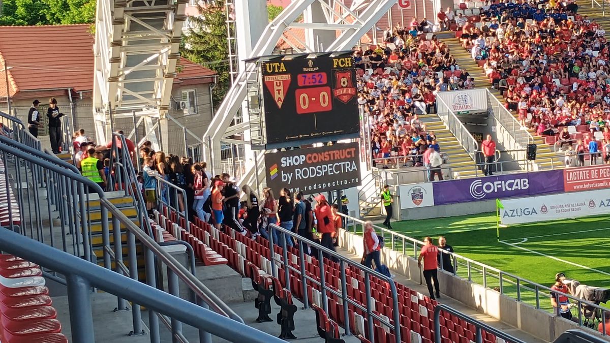 Imagini remarcabile de la Arad! Peste 6.000 de copii în tribune la UTA - Hermannstadt