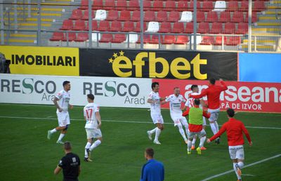 Hermannstadt, prima victorie în deplasare din iulie! UTA, „electrizată” de hat-trick-ul lui Paraschiv » Cum arată clasamentul din play-out + notele meciului