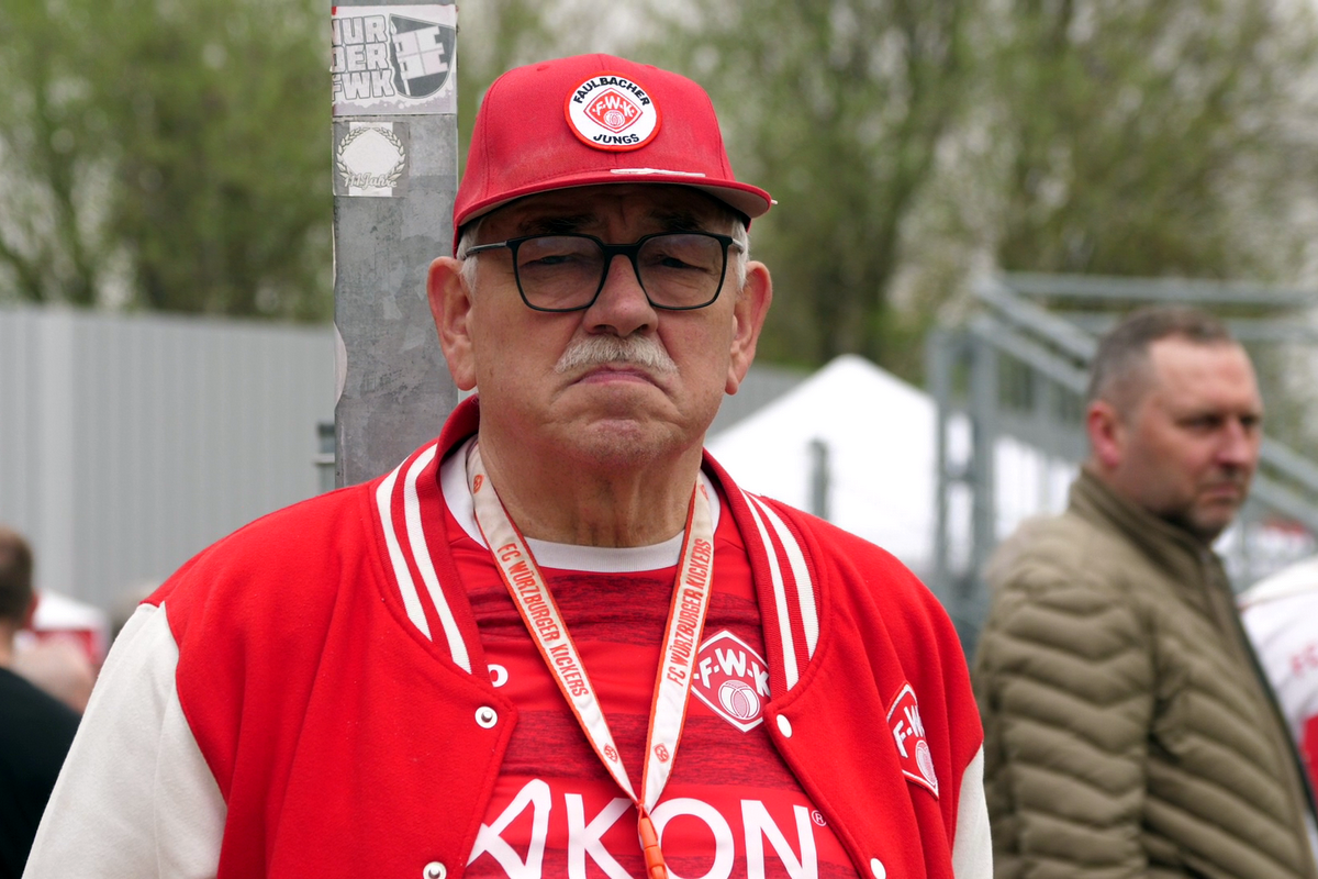 Ce a văzut echipa GSP la un meci de Liga 4 din Germania: mai mulți spectatori ca-n Superliga, cozi imense la bere și cârnați, ultrași înfierbântați!