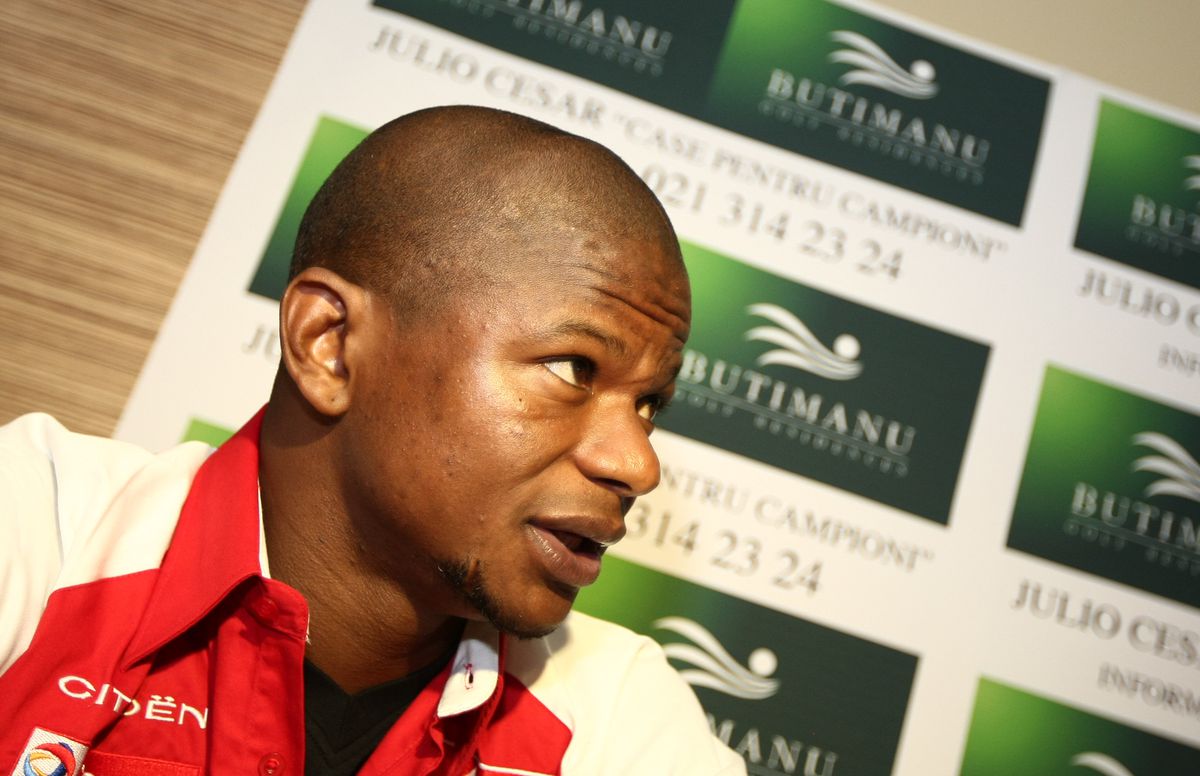 De ce a venit în România jucătorul adus cu petale de trandafiri și covor roșu: „Să se bucure de viața de noapte. Cui nu-i place?!”