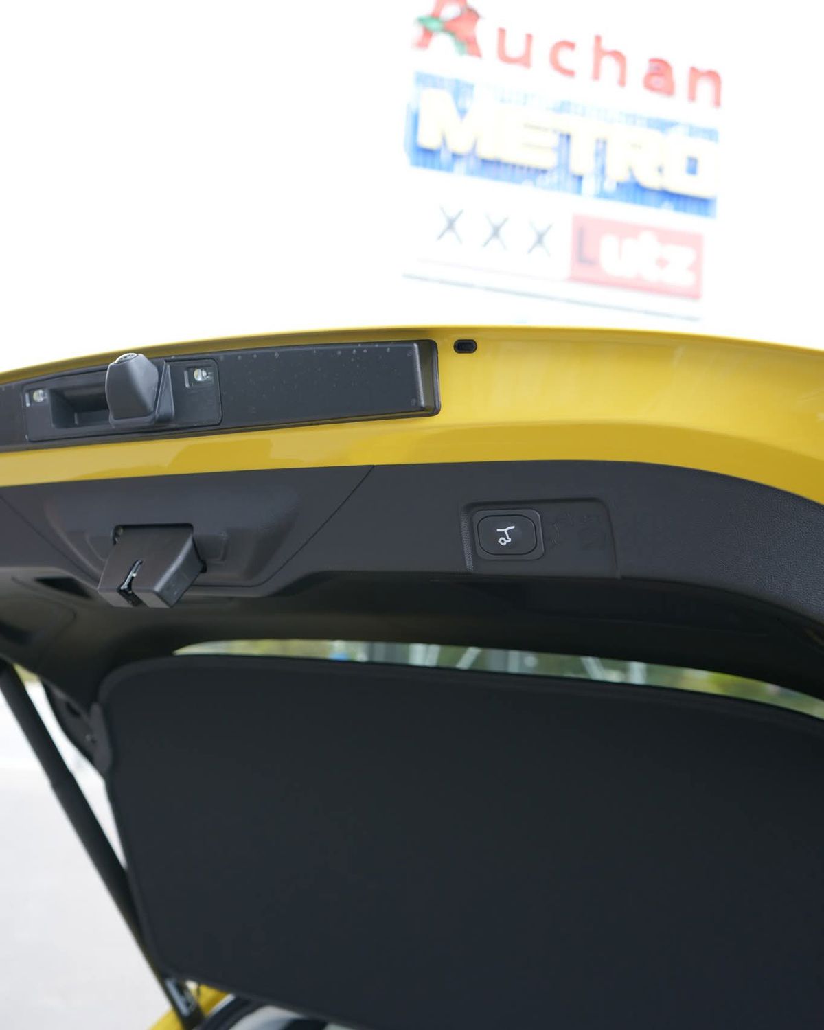 Prima mașină electrică fabricată în România ajunge la clienți în această primăvară » Cum arată modelul produs la Craiova