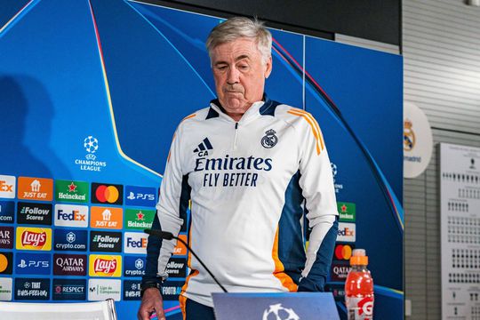 Carlo Ancelotti se află sub o mare amenințare dacă nu va câștiga titlul sau Liga Campionior cu Real Madrid / Foto: Imago