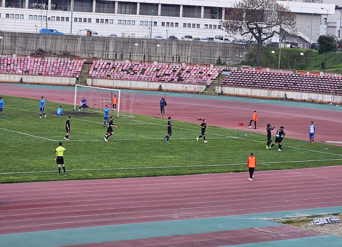 CS Dinamo - Progresul Spartac, derby în Liga 3 în Ștefan cel Mare