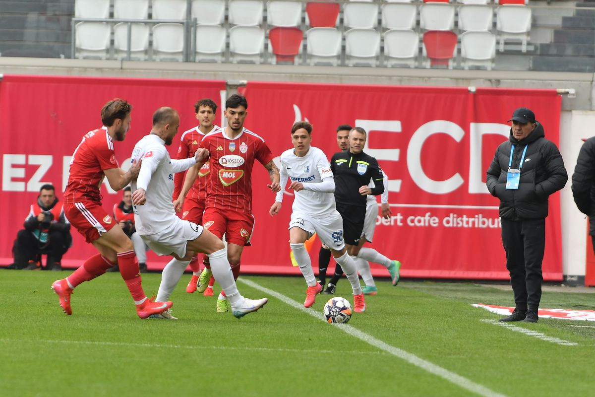 Sepsi - Farul, etapa #4 din play-out / foto: Bogdan Bălaș (GSP)