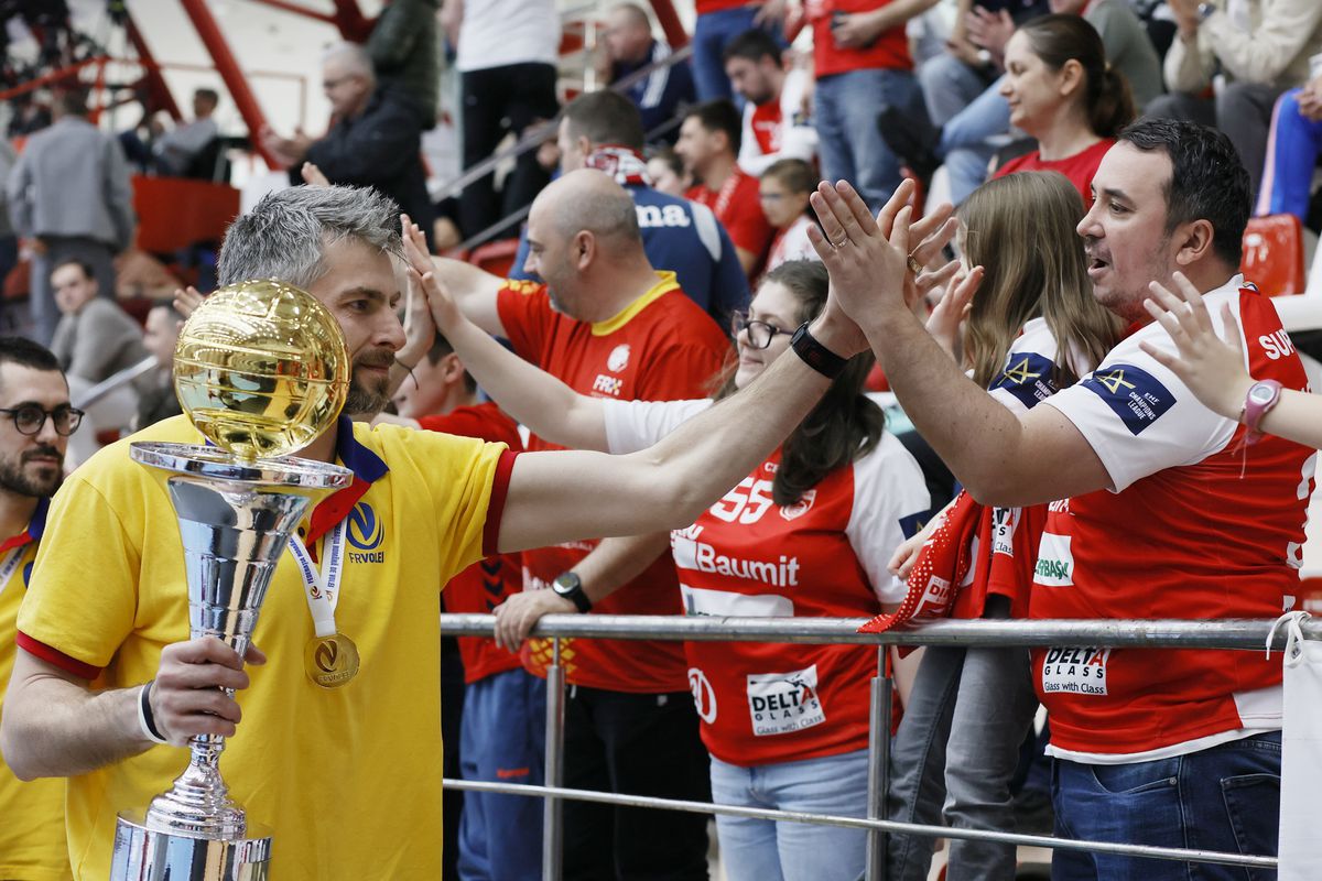 Dinamo câștigă Cupa României la handbal masculin » Succes clar în finala cu Potaissa Turda