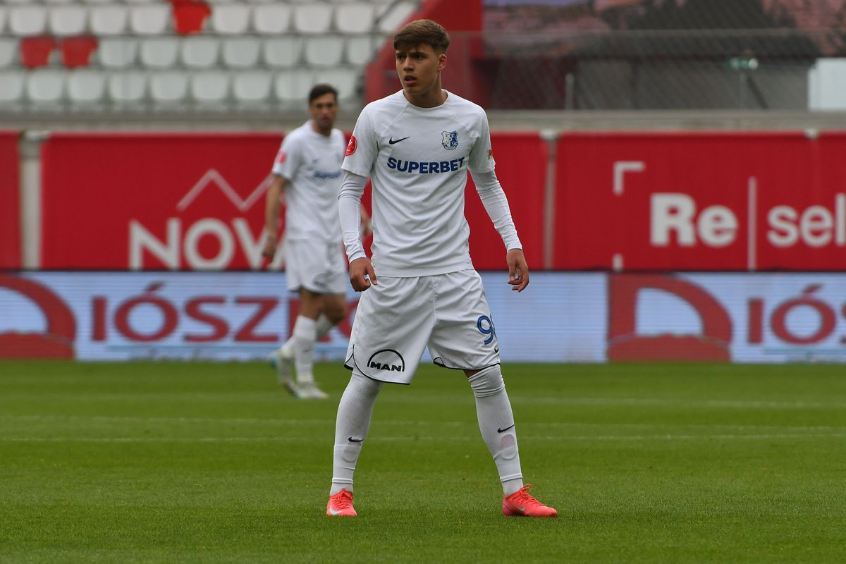 Hagi l-a învins pe Dorinel Munteanu! Sepsi, în prăpastie după UMILINȚA cu Farul » Clasament incredibil în play-out