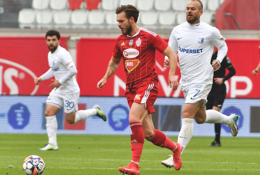 Denis Haruț, în Sepsi - Farul, etapa #4 din play-out / foto: Bogdan Bălaș (GSP) După Musi, Dinamo a bătut palma cu alt campion cu FCSB » Andrei Nicolescu l-a convins