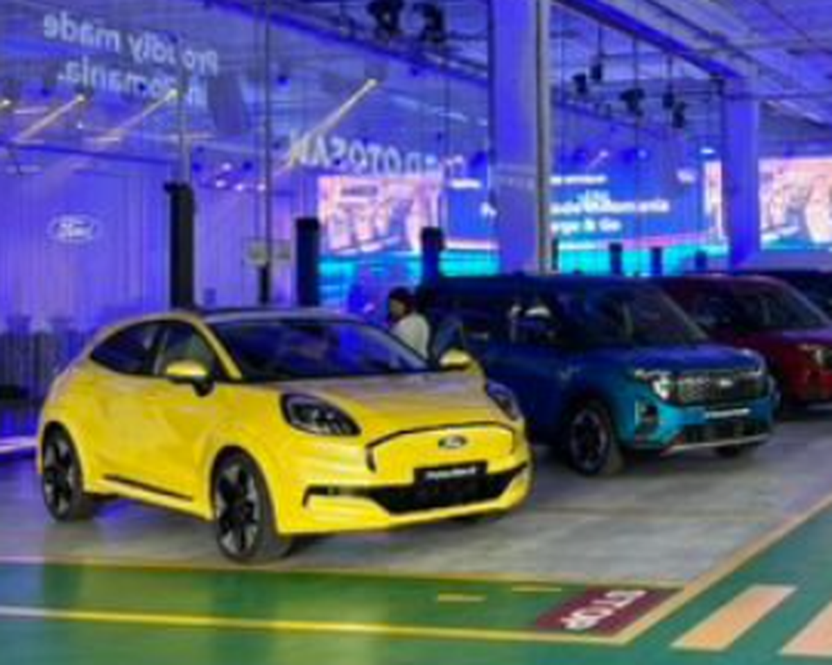 Prima mașină electrică fabricată în România ajunge la clienți în această primăvară » Cum arată modelul produs la Craiova