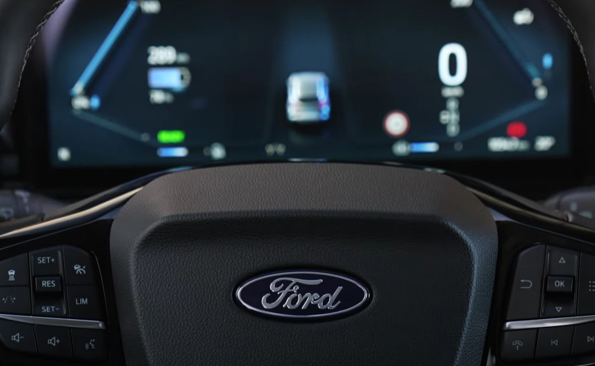 Prima mașină electrică fabricată în România ajunge la clienți în această primăvară » Cum arată modelul produs la Craiova