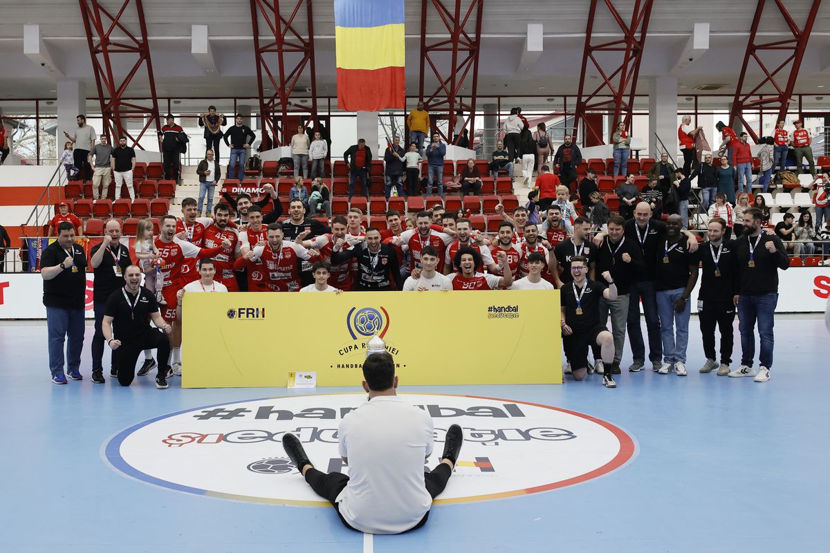 Dinamo câștigă Cupa României la handbal masculin » Succes clar în finala cu Potaissa Turda