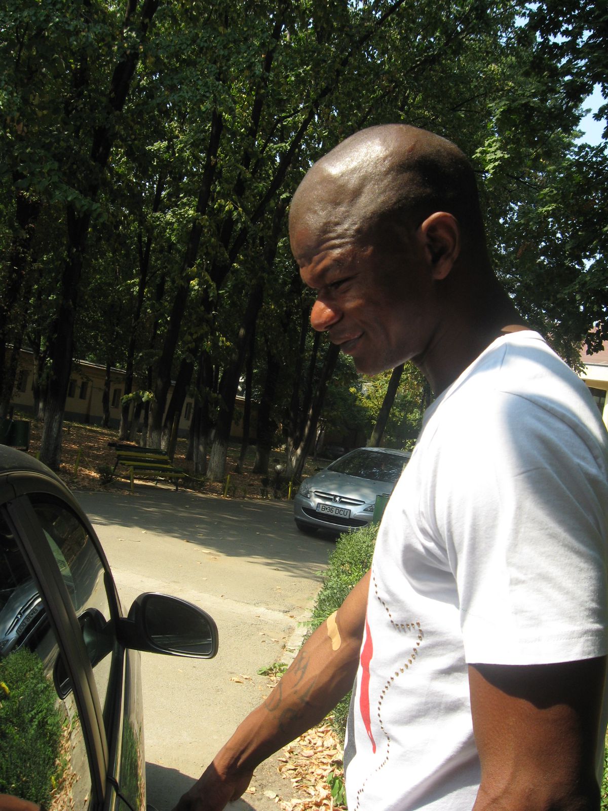 De ce a venit în România jucătorul adus cu petale de trandafiri și covor roșu: „Să se bucure de viața de noapte. Cui nu-i place?!”