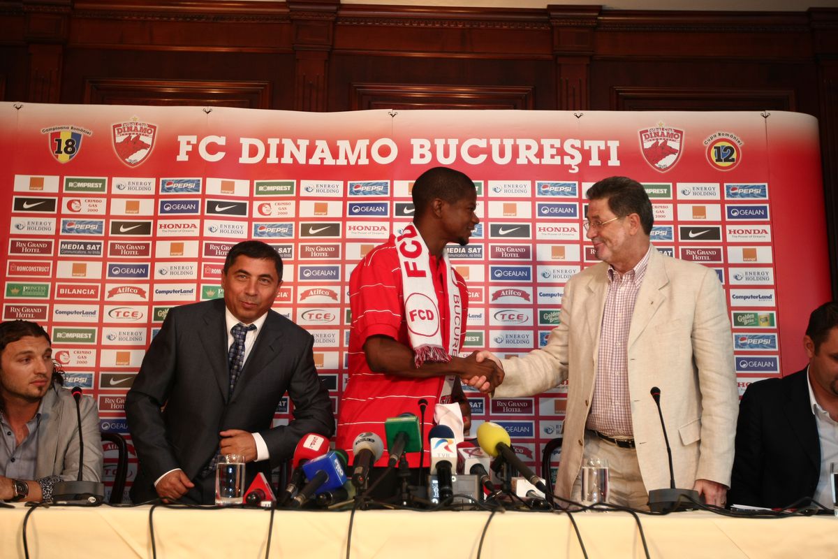 De ce a venit în România jucătorul adus cu petale de trandafiri și covor roșu: „Să se bucure de viața de noapte. Cui nu-i place?!”