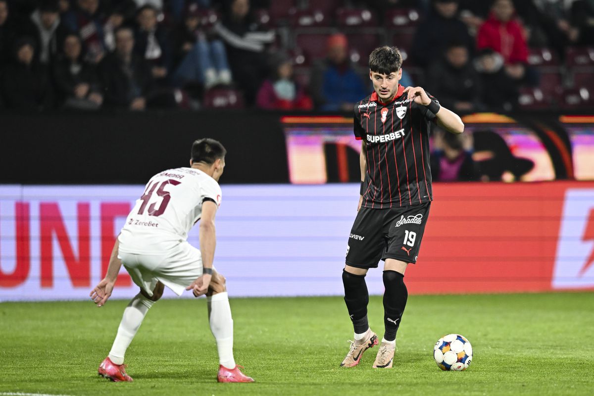 CFR Cluj - Dinamo, în etapa #4 din play-off // foto: Imago