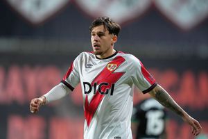 Rayo Vallecano s-a făcut de râs în campionat, cu Andrei Rațiu integralist » Nota primită de român