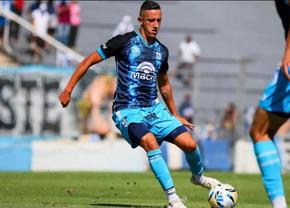Un fotbalist a strigat în avion: „Bombă, sărim în aer!” » Care a fost reacția pasagerilor și cum s-a terminat totul