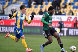 Unirea Slobozia - Petrolul, pentru evitarea locului de baraj » Echipe probabile + cote