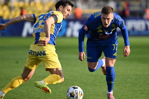 Unirea Slobozia - Petrolul Ploiești / Foto: sportpictures.eu